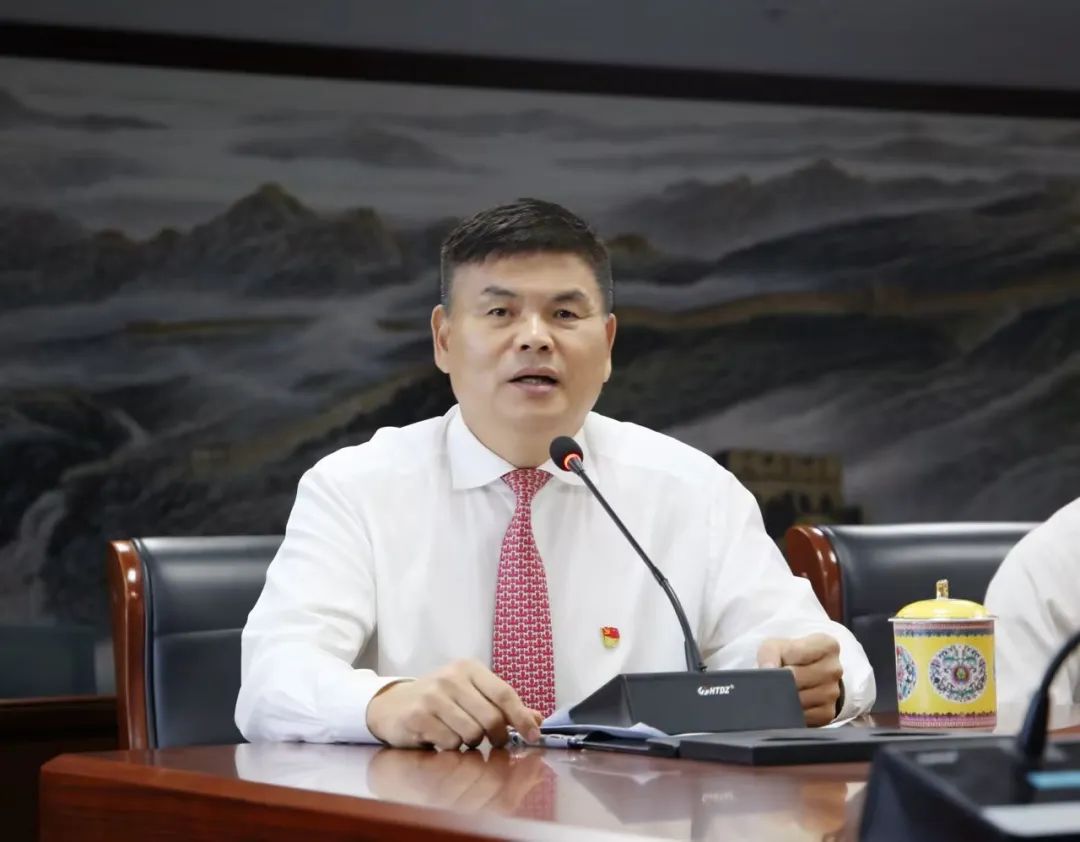 中共金田陽光投資集團黨委開展《揮灑激情 點燃夢想丨中華體育精神魅力盛放》主題教育活動